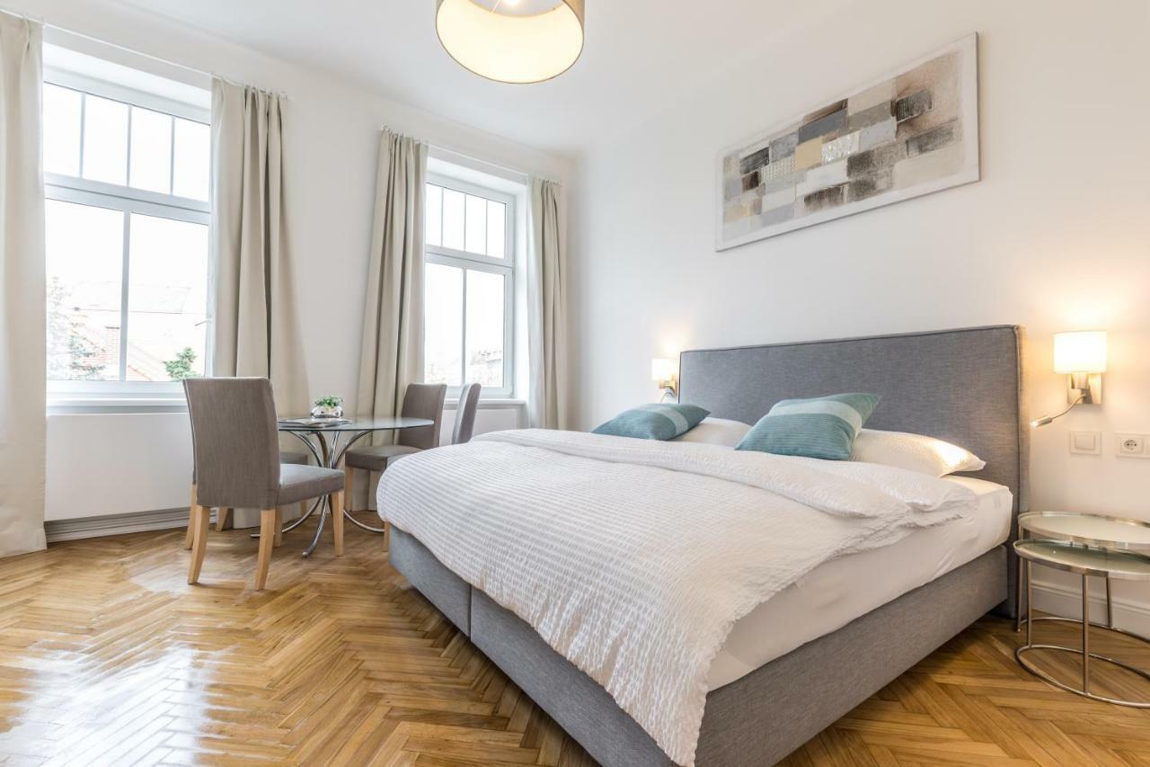 Easy Vienna 15 Contactless Check In Apartment ภายนอก รูปภาพ