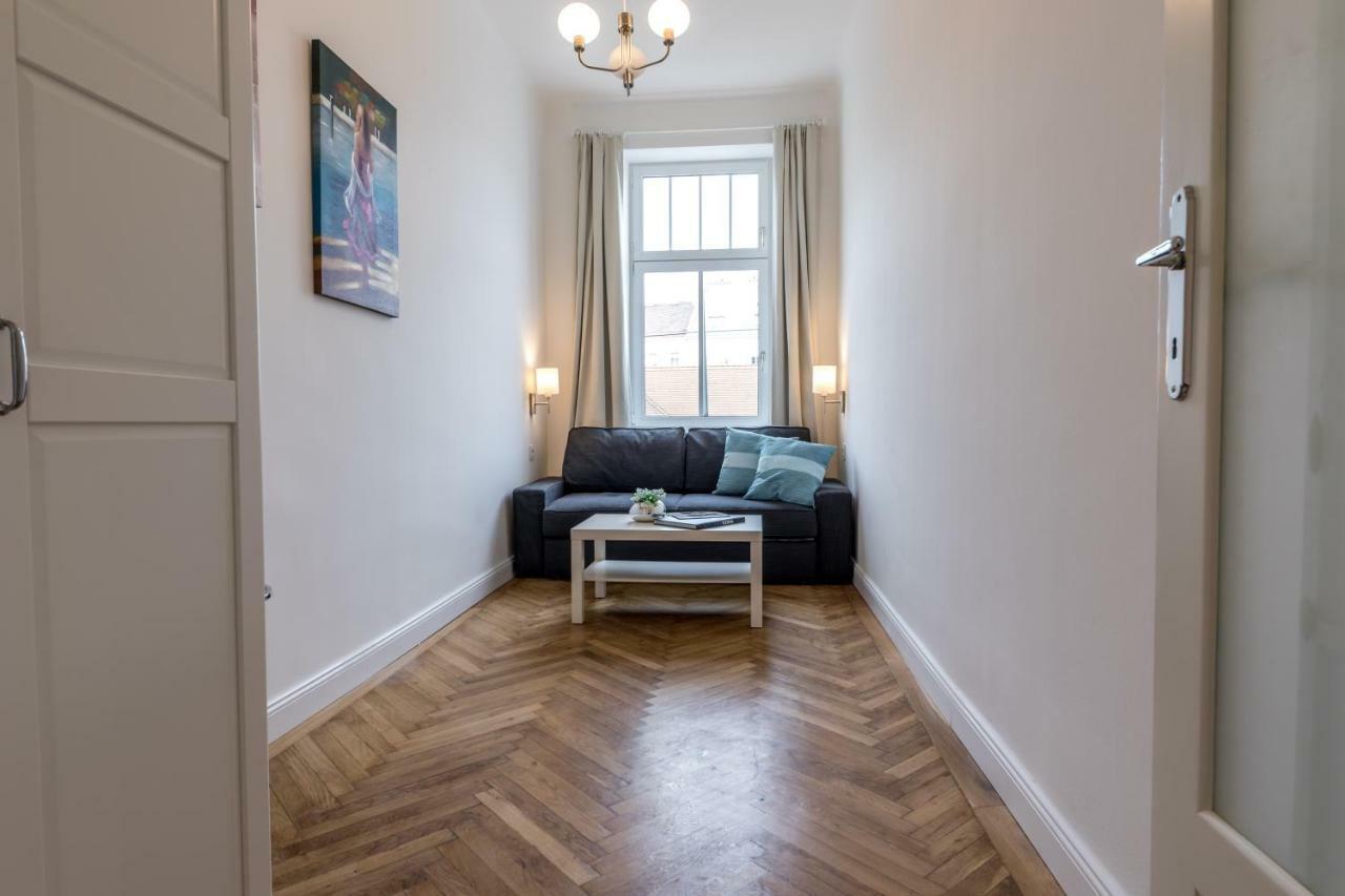 Easy Vienna 15 Contactless Check In Apartment ภายนอก รูปภาพ