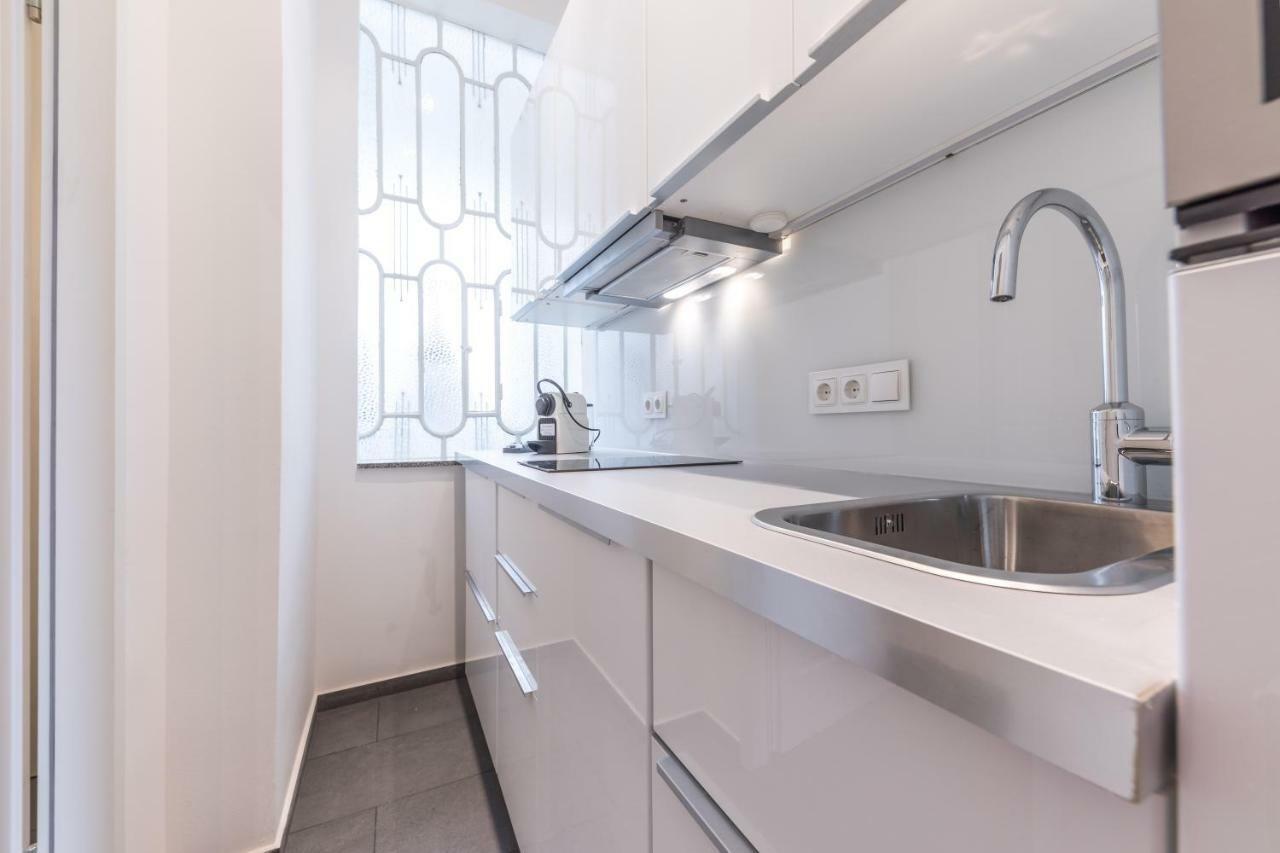 Easy Vienna 15 Contactless Check In Apartment ภายนอก รูปภาพ