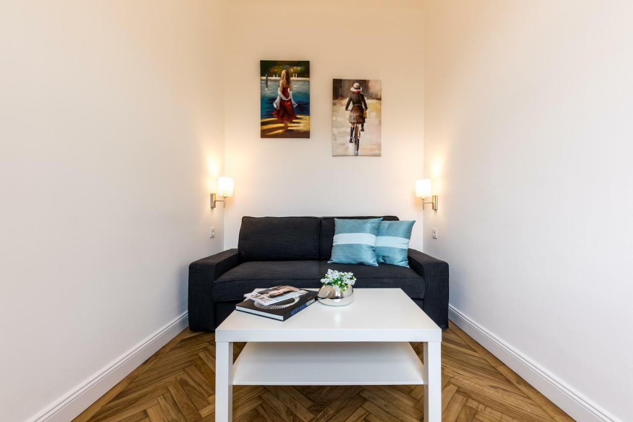 Easy Vienna 15 Contactless Check In Apartment ภายนอก รูปภาพ
