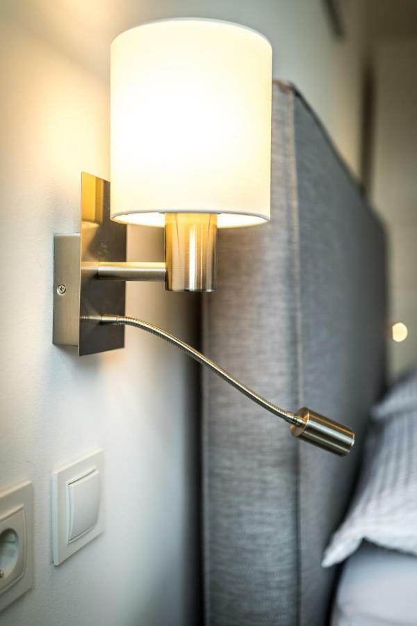 Easy Vienna 15 Contactless Check In Apartment ภายนอก รูปภาพ